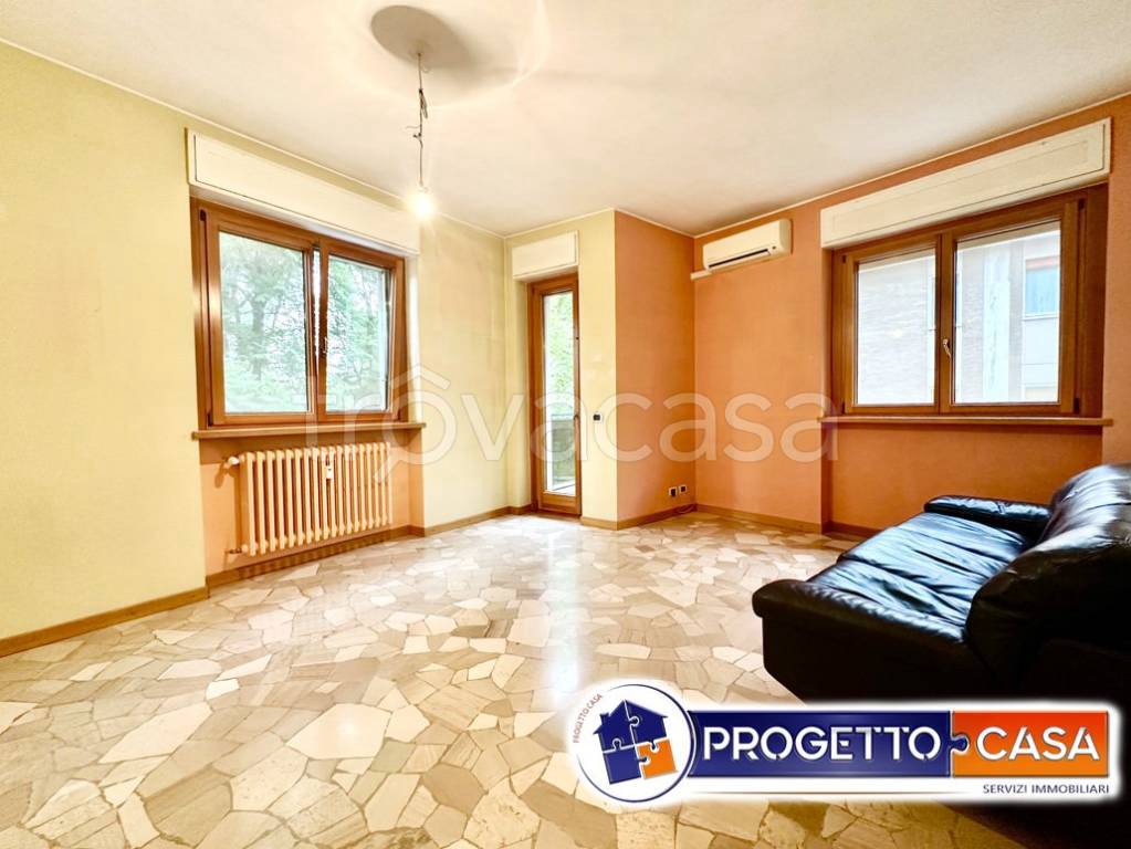 appartamento in vendita a Milano in zona Precotto