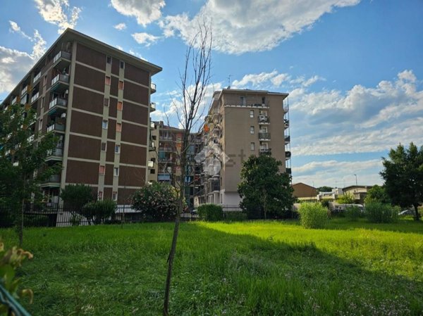 appartamento in vendita a Milano in zona Niguarda