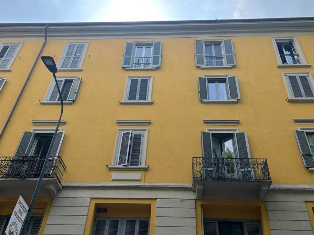 appartamento in vendita a Milano in zona Sempione