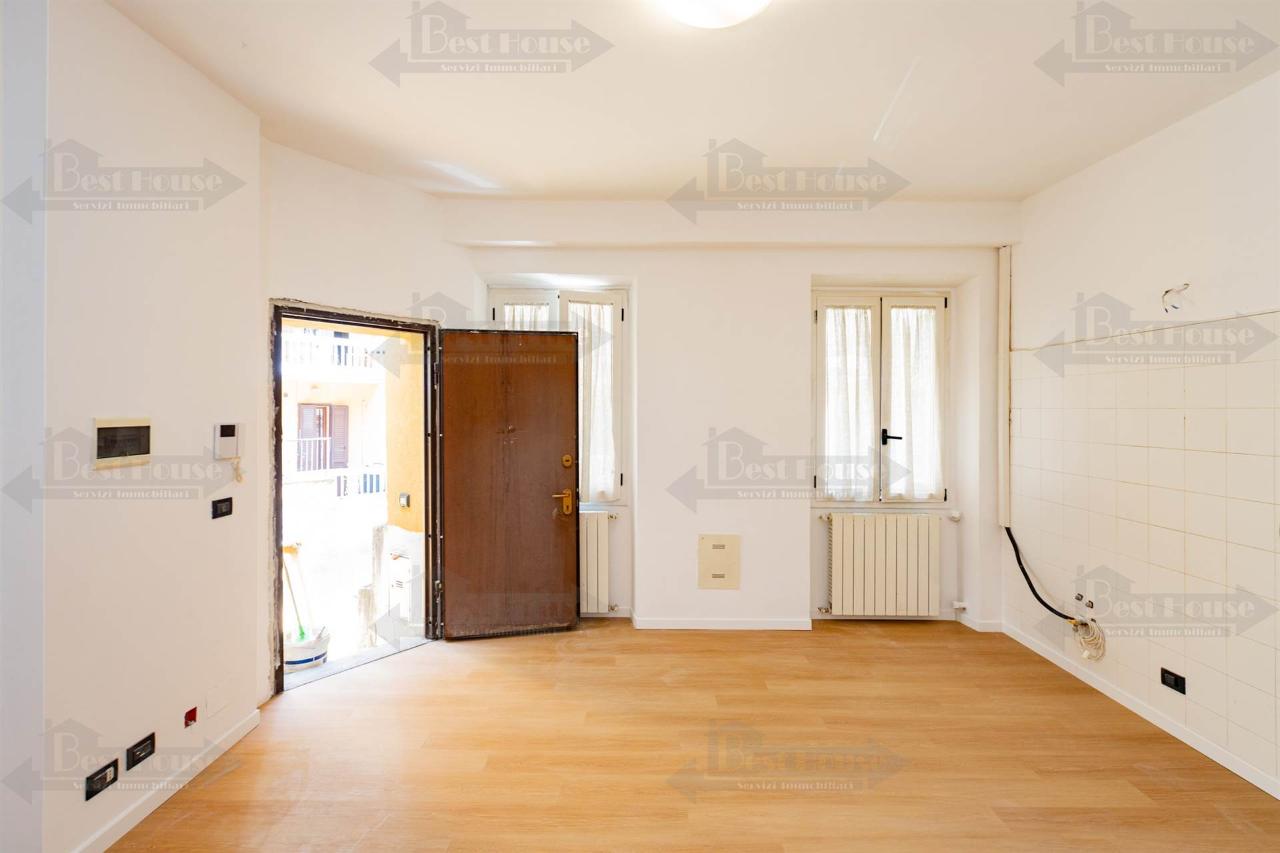 appartamento in vendita a Milano in zona Città Studi