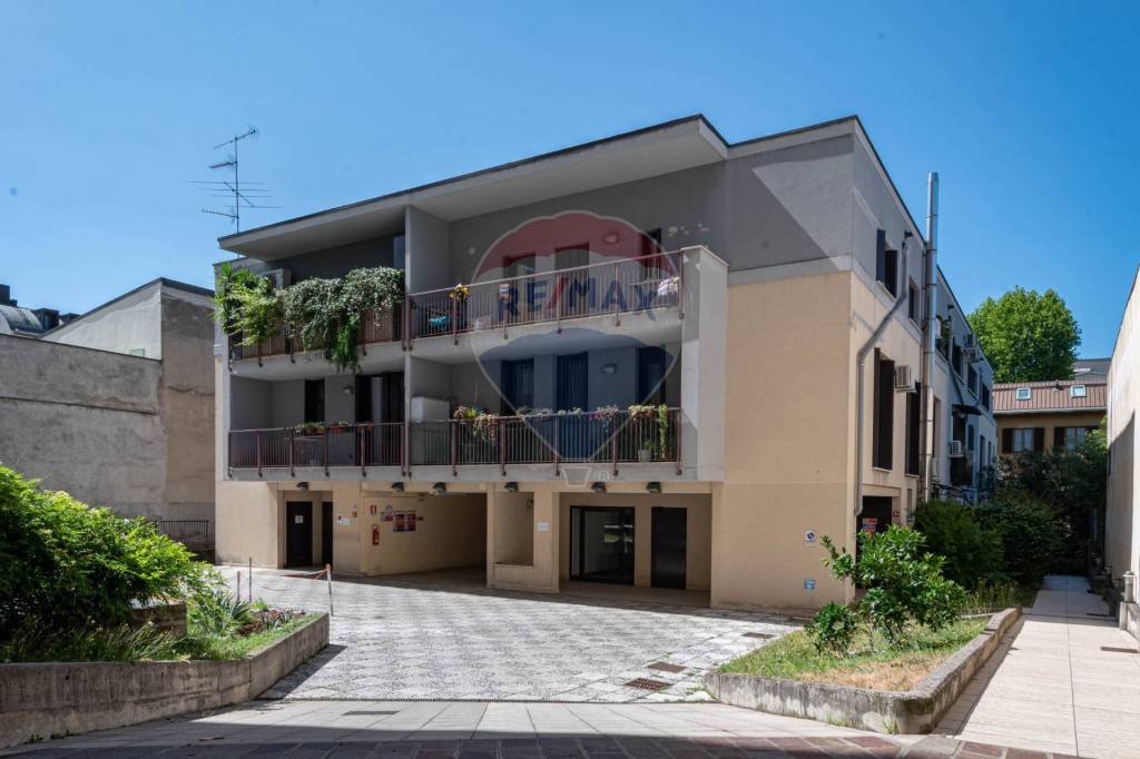 appartamento in vendita a Milano in zona Centro Storico