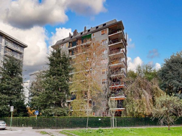 appartamento in vendita a Milano in zona San Siro