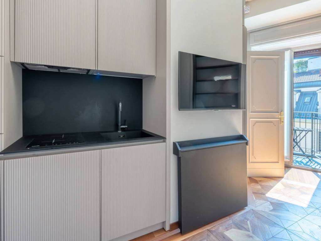 appartamento in vendita a Milano in zona Porta Venezia