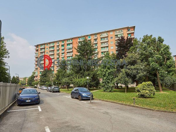 appartamento in vendita a Milano in zona San Siro