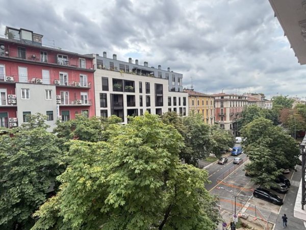 appartamento in vendita a Milano in zona Porta Romana