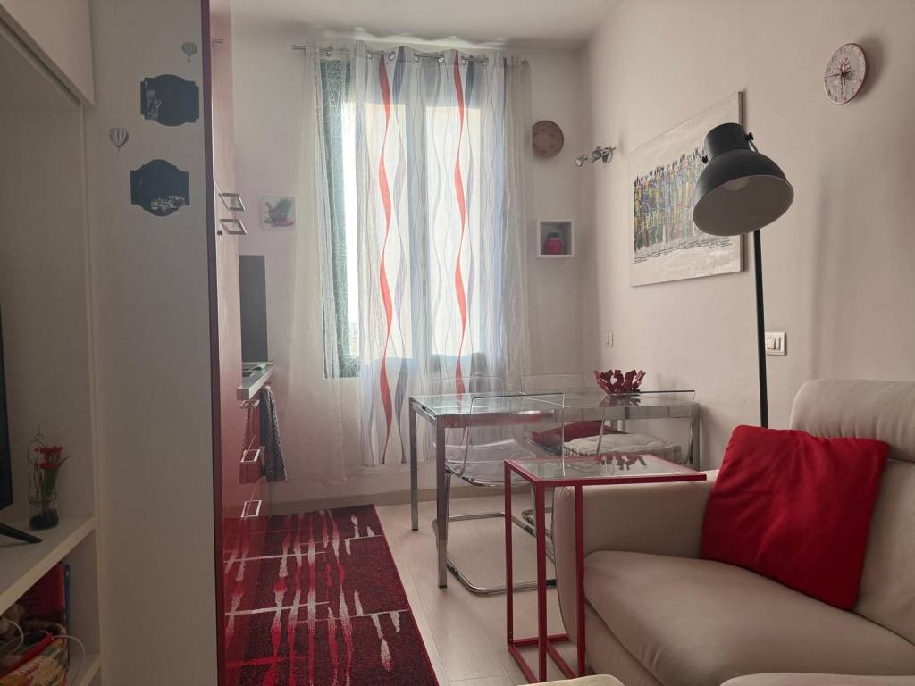 appartamento in vendita a Milano in zona Piazzale Lodi