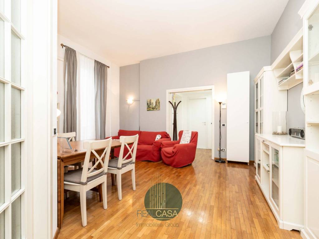appartamento in vendita a Milano in zona Centro Direzionale