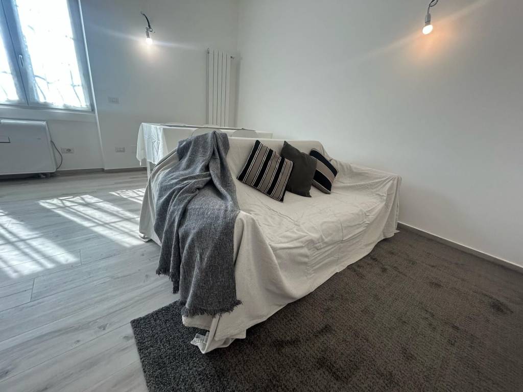 appartamento in vendita a Milano in zona Ponte Lambro