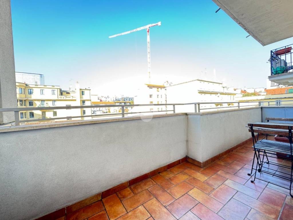 appartamento in vendita a Milano in zona Centro Direzionale