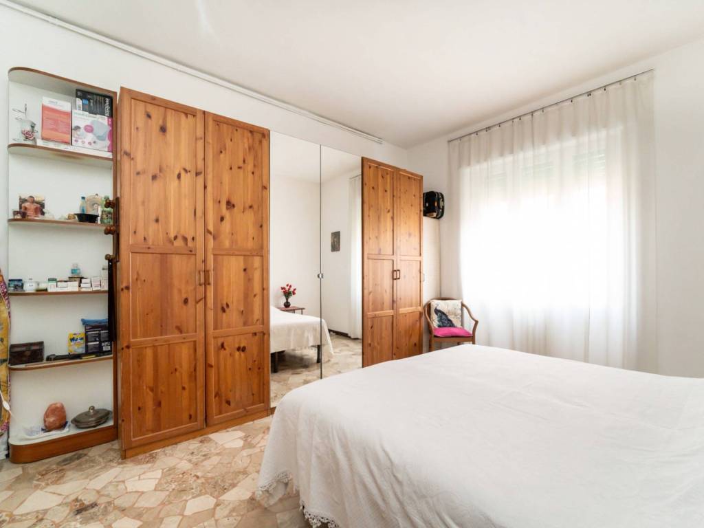 appartamento in vendita a Milano in zona Adriano