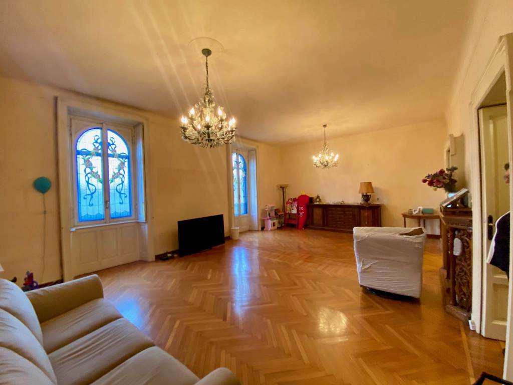 appartamento in vendita a Milano in zona Città Studi