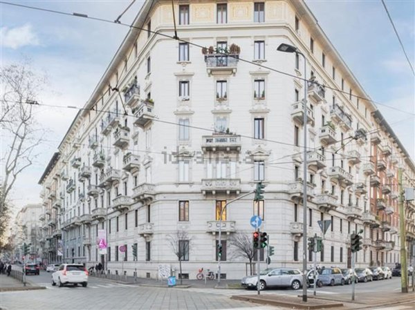 appartamento in vendita a Milano in zona Centro Direzionale