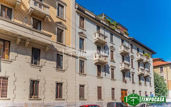 appartamento in vendita a Milano in zona Montalbino