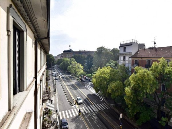 appartamento in vendita a Milano in zona XXII Marzo