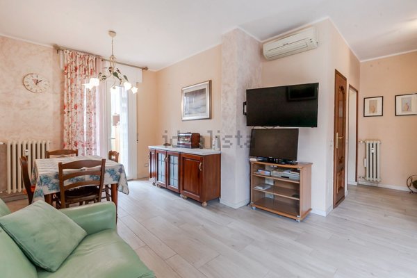 appartamento in vendita a Milano in zona Villapizzone