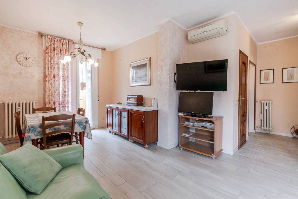 appartamento in vendita a Milano in zona Villapizzone