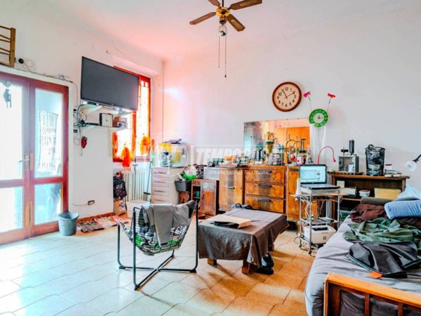 appartamento in vendita a Milano in zona Rogoredo