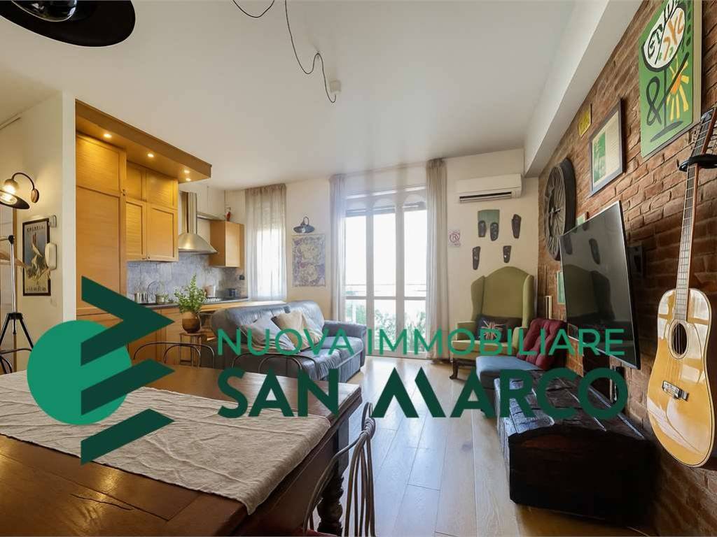 appartamento in vendita a Milano in zona Solari