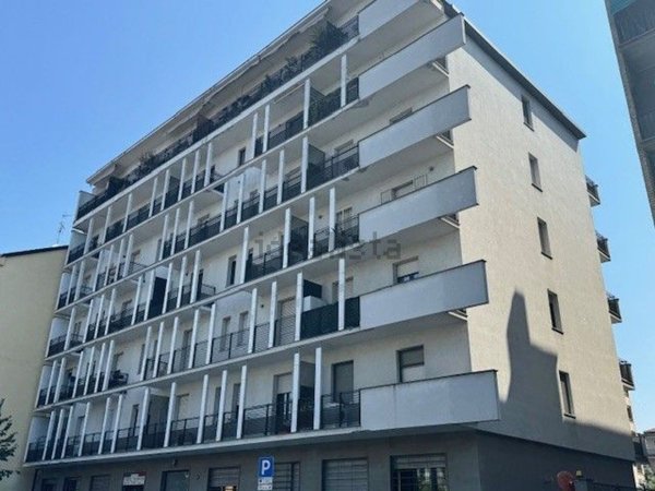 appartamento in vendita a Milano in zona Dergano