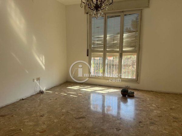 appartamento in vendita a Milano in zona Famagosta