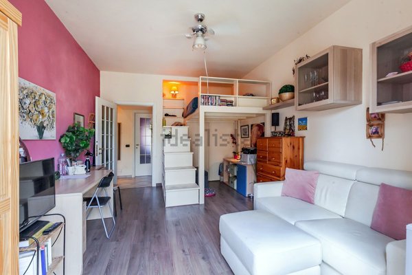 appartamento in vendita a Milano in zona Maggiolina
