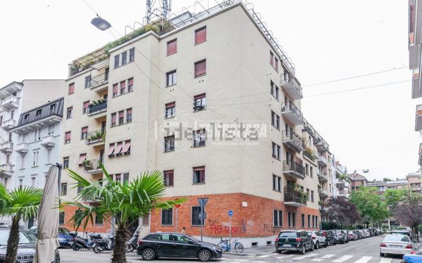 appartamento in vendita a Milano in zona Solari