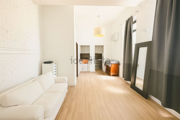 appartamento in vendita a Milano in zona Feltre