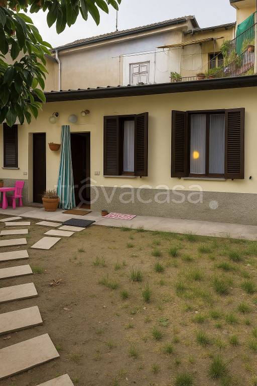 appartamento in vendita a Milano in zona Quarto Oggiaro
