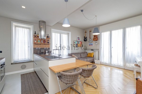 appartamento in vendita a Milano in zona Piazzale Lodi