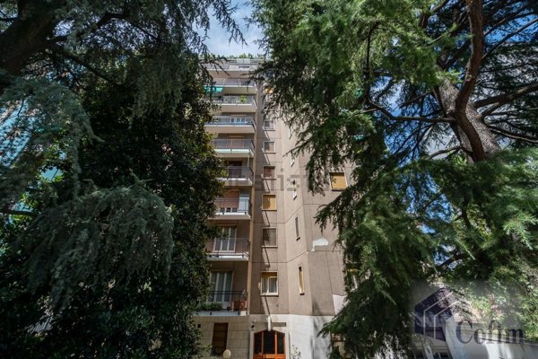 appartamento in vendita a Milano in zona Città Studi