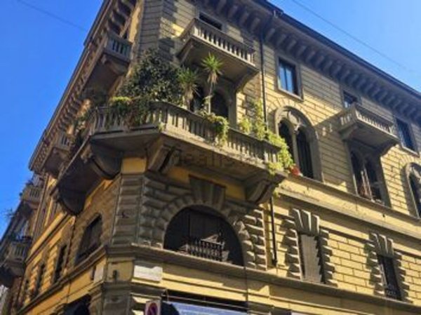 appartamento in vendita a Milano in zona Sempione