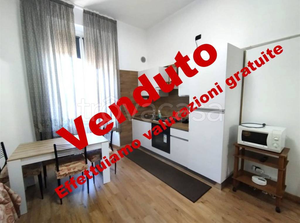 appartamento in vendita a Milano in zona Corvetto