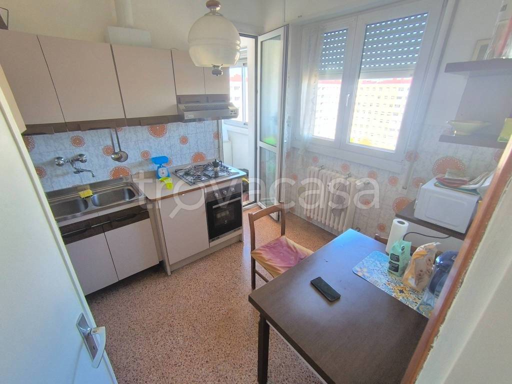 appartamento in vendita a Milano in zona Quarto Cagnino
