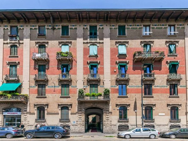 appartamento in vendita a Milano in zona Centro Direzionale