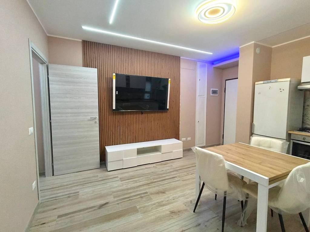 appartamento in vendita a Milano in zona Trenno