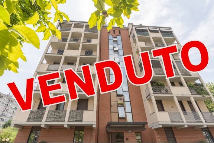 appartamento in vendita a Milano in zona Vigentino