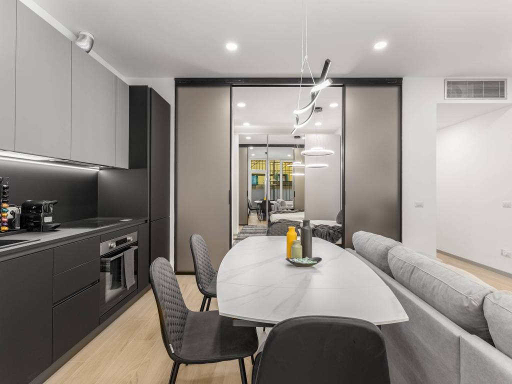 appartamento in vendita a Milano in zona Centro Direzionale