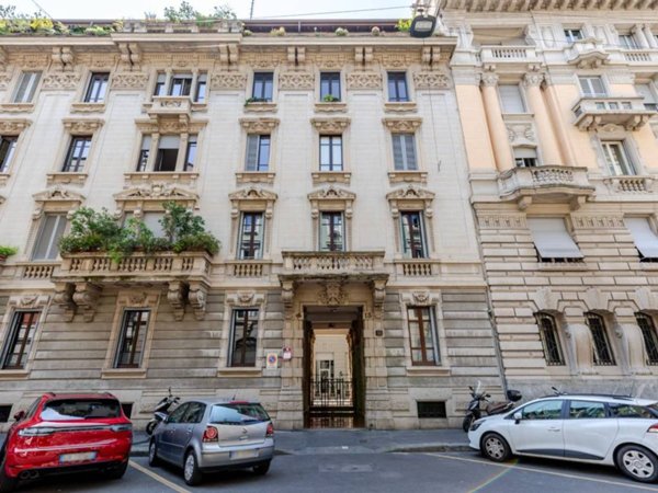 ufficio in vendita a Milano