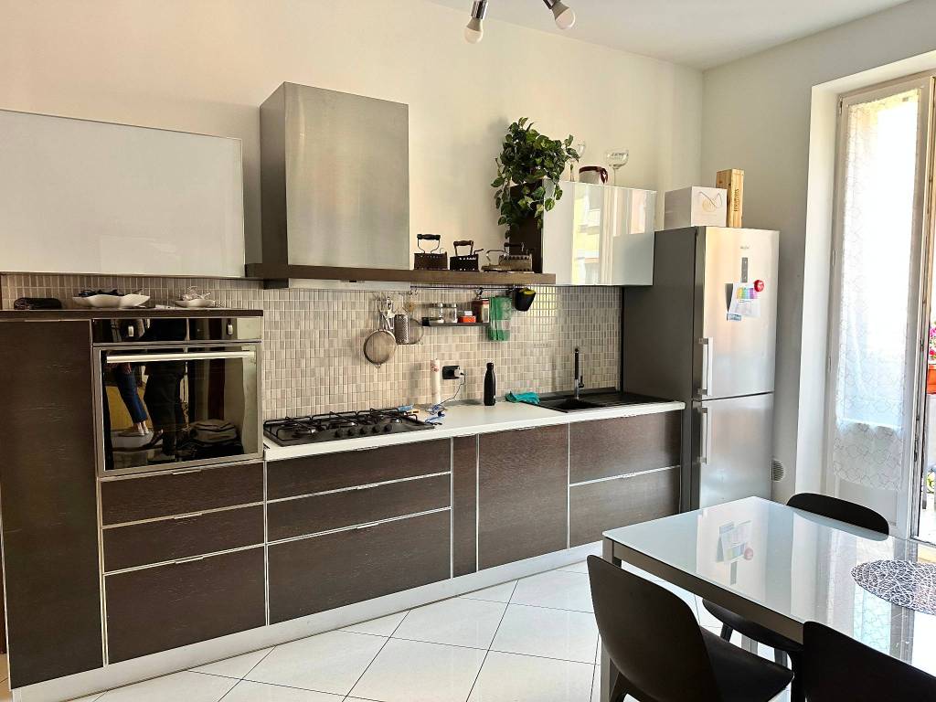 appartamento in vendita a Milano in zona Centro Direzionale