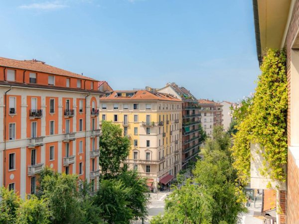 appartamento in vendita a Milano in zona Solari