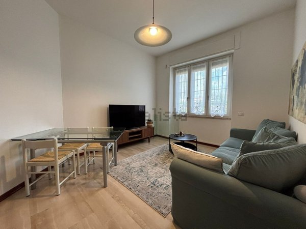 appartamento in vendita a Milano in zona Famagosta