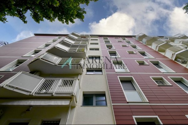 appartamento in vendita a Milano in zona Rogoredo