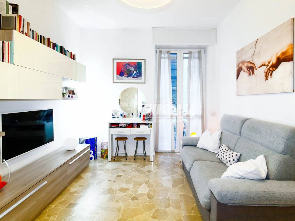 appartamento in vendita a Milano in zona Piazzale Lodi
