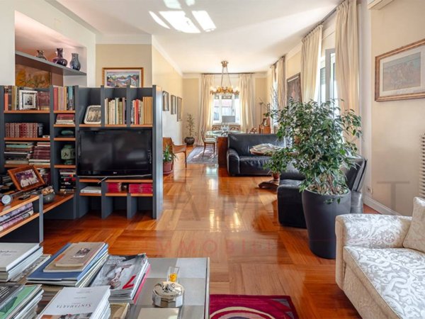 appartamento in vendita a Milano in zona Porta Venezia