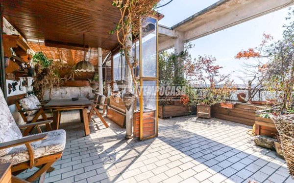 appartamento in vendita a Milano in zona Solari