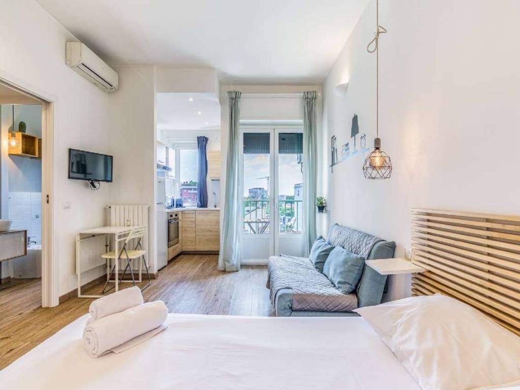appartamento in vendita a Milano in zona Porta Ticinese