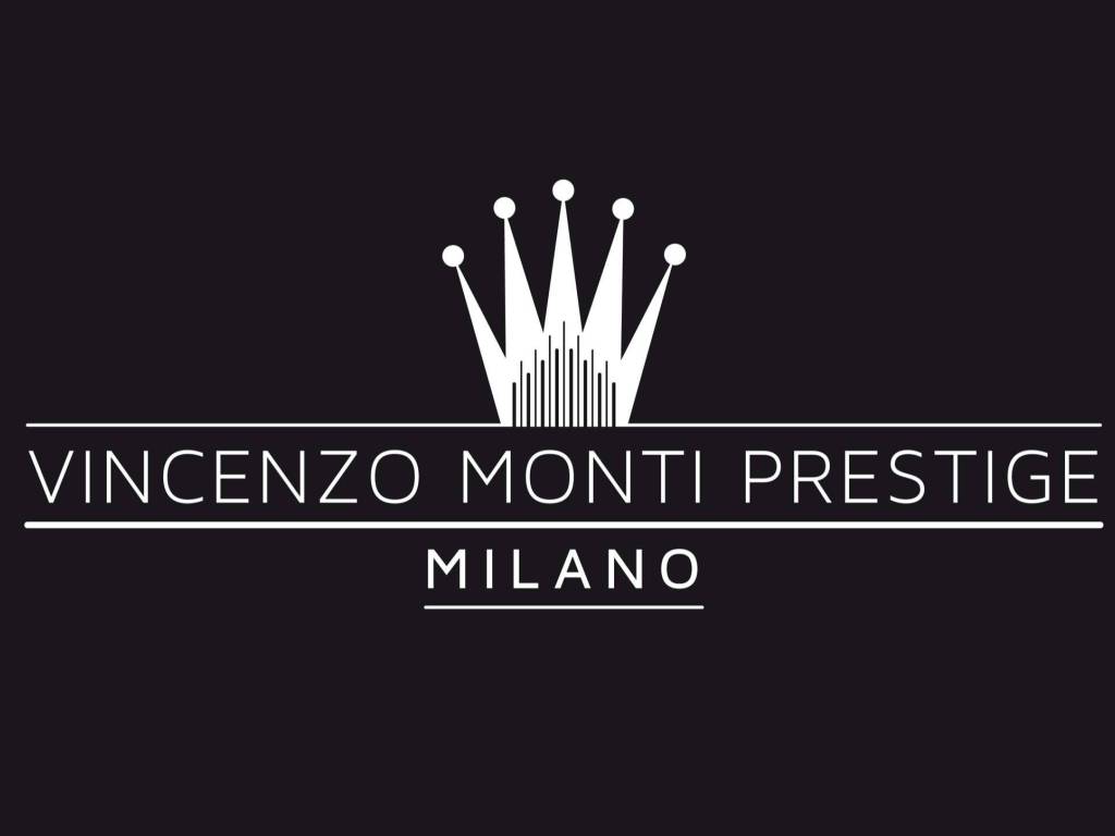 appartamento in vendita a Milano in zona Cadorna