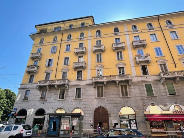 appartamento in vendita a Milano in zona Chiesa Rossa