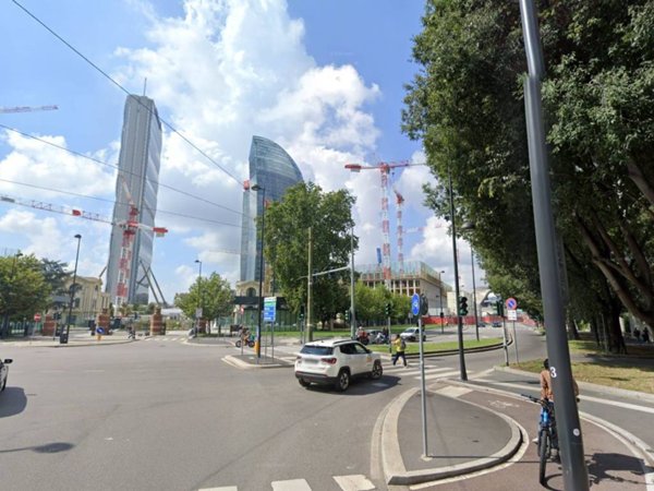 negozio in vendita a Milano in zona Sempione