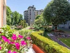 appartamento in vendita a Milano in zona Sempione